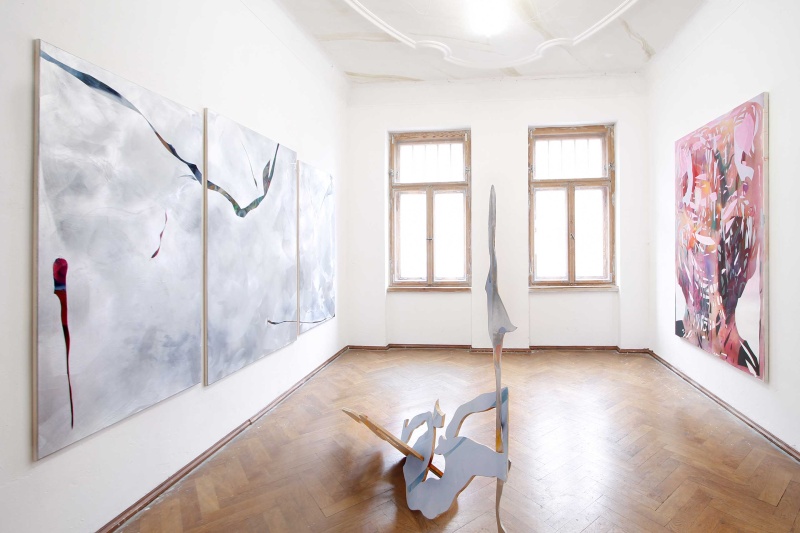 Ausstellungsansicht Paralleluniversum in der Porte Leipzig 2023