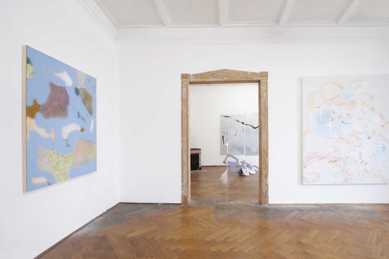 Ausstellungsansicht Paralleluniversum in der Porte Leipzig 2023