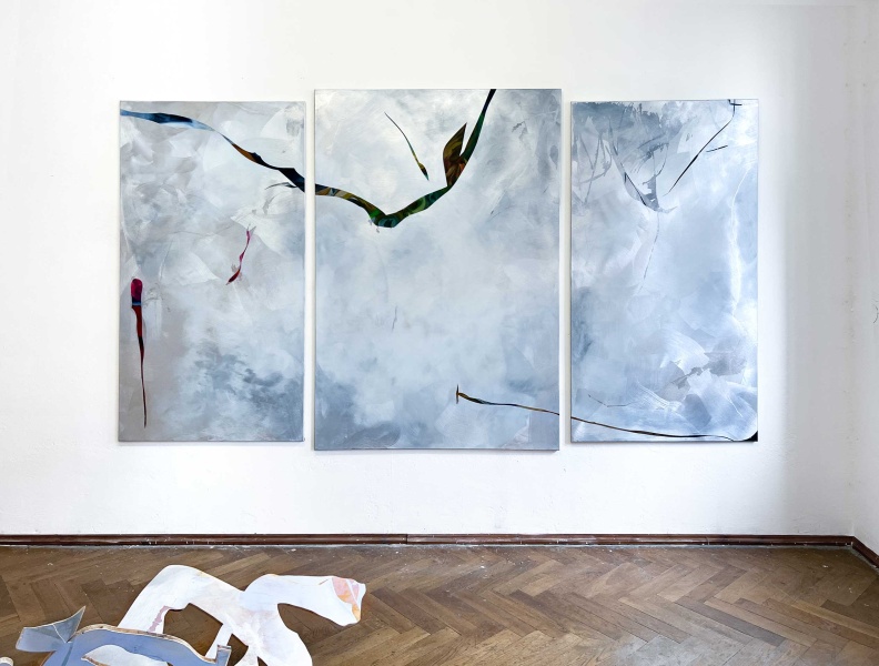 Ausstellungsansicht Paralleluniversum in der Porte Leipzig 2023